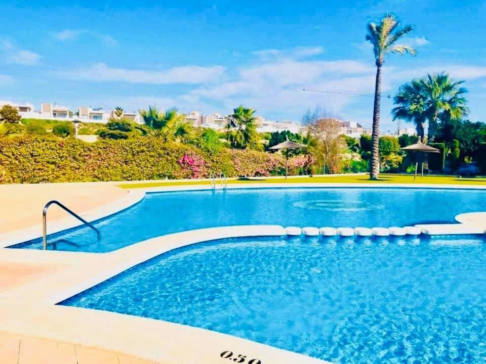 Casa Beth Villamartin 2 Bedroom/ 2 Bathroom With Pool Орихуела Екстериор снимка